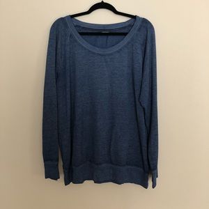 loungewear sweatshirt